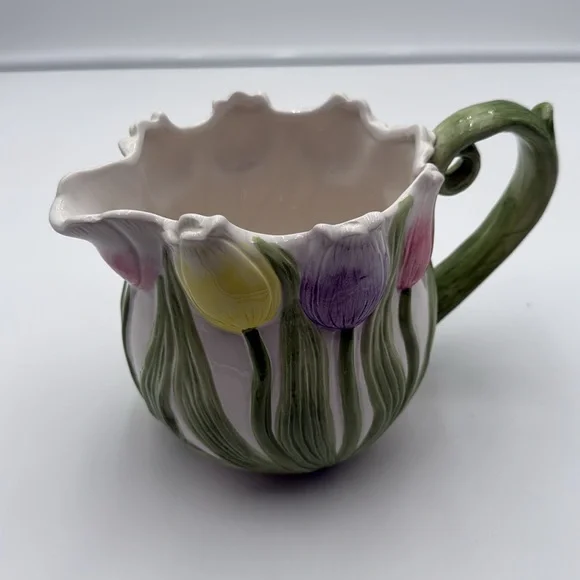 Floral Ceramic Vase with Multicolor Tulip Design - Picture 12 of 16